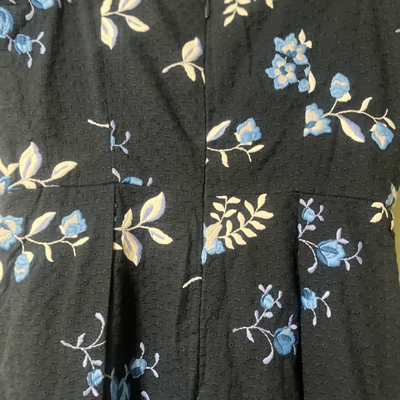 ANTONIO MELANI Blue and White Floral Dress - Picture 11 of 12